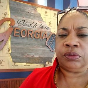 Meet your Posher, Patrice